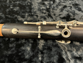 Photo Great Price on a Buffet Paris R13 Clarinet in A - Fresh Adjustment - Serial # 685708